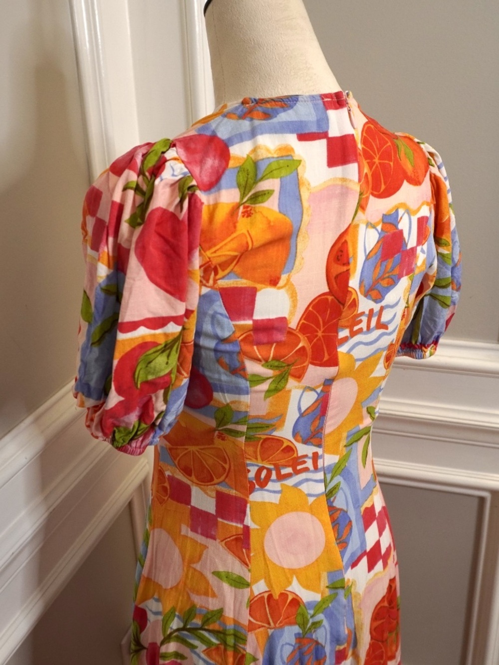 White Closet Elements Floral Fruit Midi Dress, Size XS - Picture 5 of 6